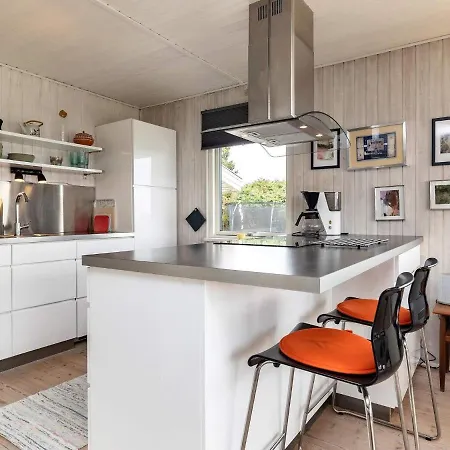6 Person Holiday In Ebberup Helnæs By