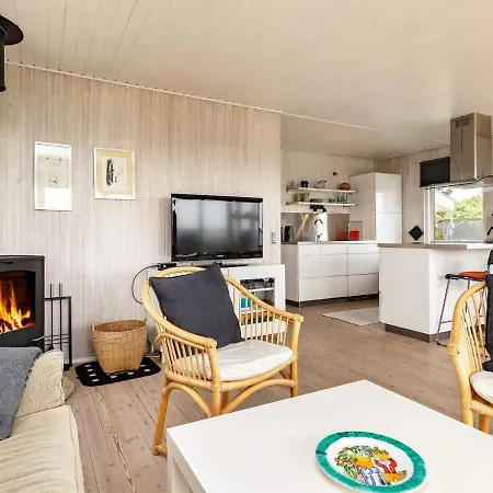 Feriehus 6 Person Holiday In Ebberup *